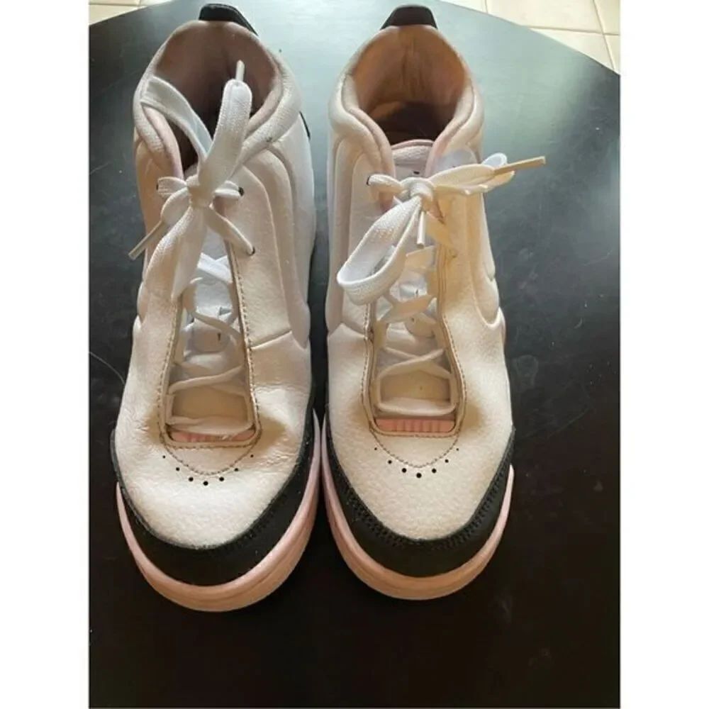 Jordan Shoes (SZ 4Y)